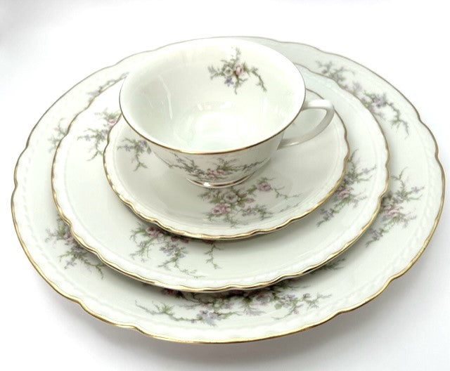 Dinnerware - Dishes - Matched sets - Vogue Susanna