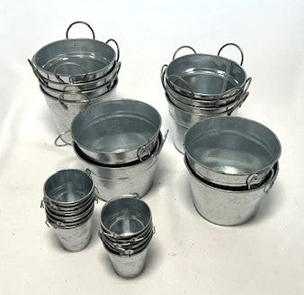 Metal pail