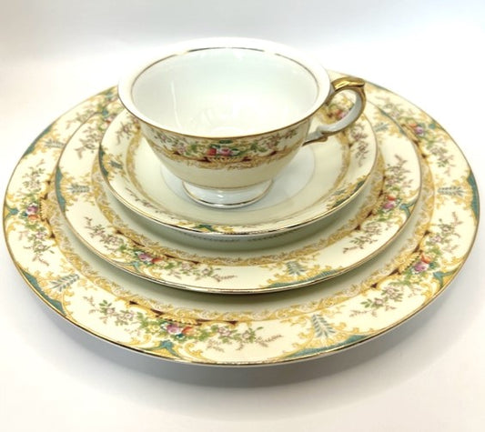 Dinnerware - Dishes - Matched sets - Royal Embassy Carthage