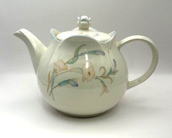 Teapots Porcelain Floral Motif